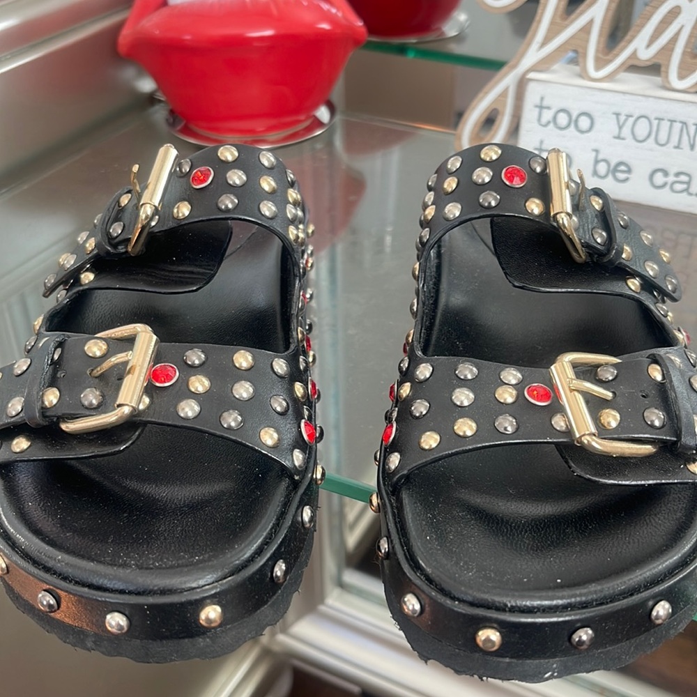 Black leather sandals red rhinestones set studs